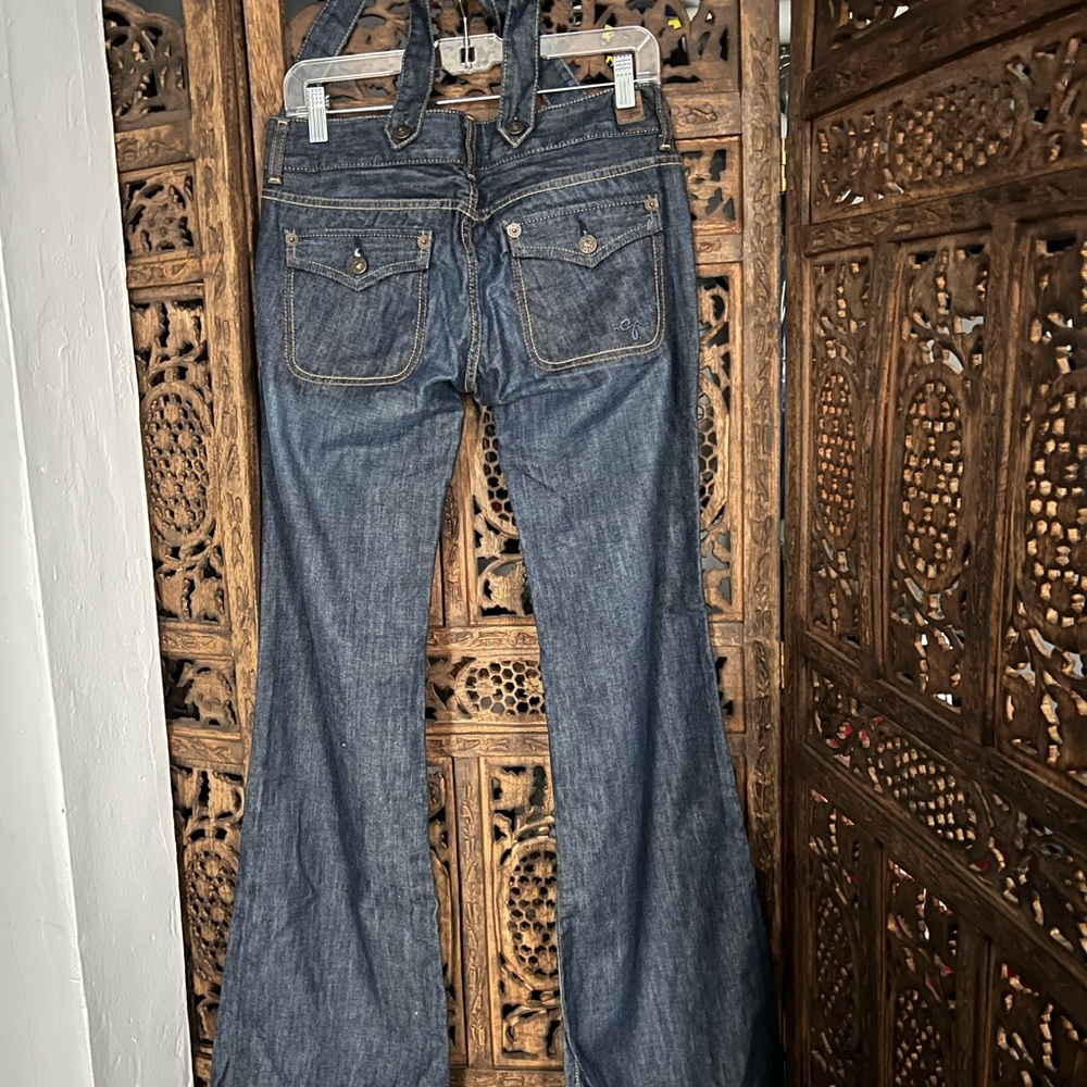 Guess Jeans - Picture 2 of 4